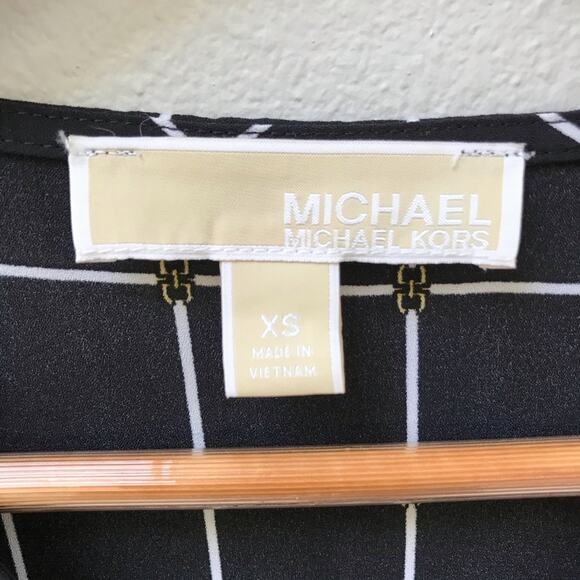 Michael Kors Black & White Windowpane Crossover Long Sleeve Wrap Blouse Women XS - Picture 10 of 10